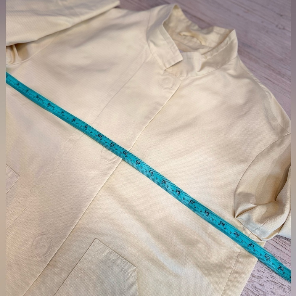Akris Punto Yellow cropped jacket lightweight size 8 - Picture 5 of 12